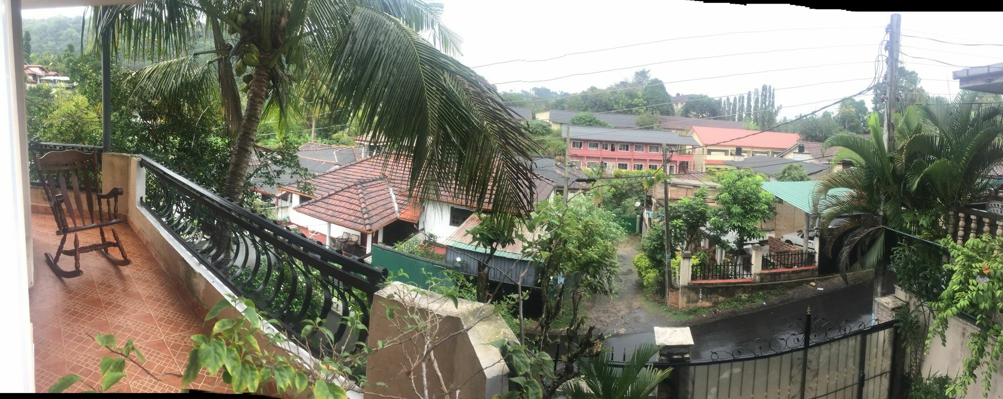 Resident View Homestay Канди Екстериор снимка
