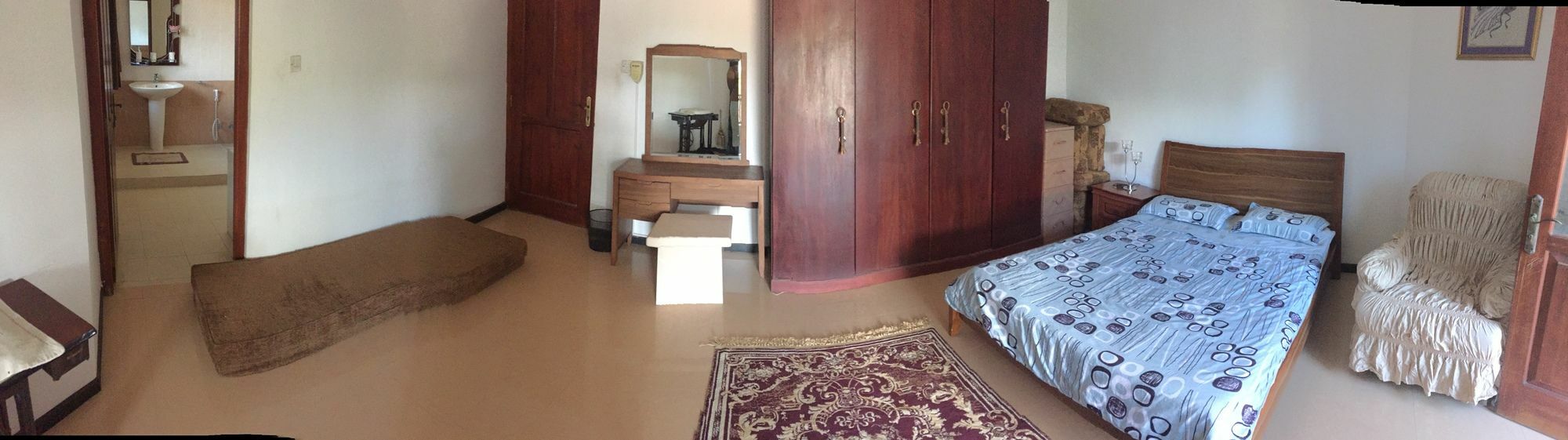 Resident View Homestay Канди Екстериор снимка